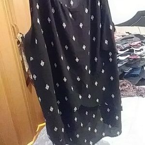 Flowy top